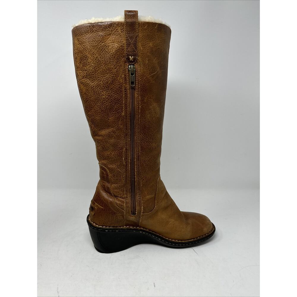 UGG Australia Hartley Brown Leather Shearling Lined Wedge Boot Women’s 8 - Picture 7 of 16